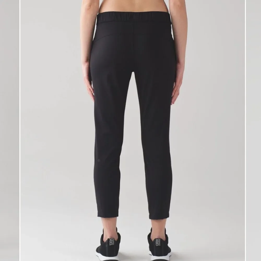 Lululemon On The Fly Pant 7/8 Ankle Black Size 4